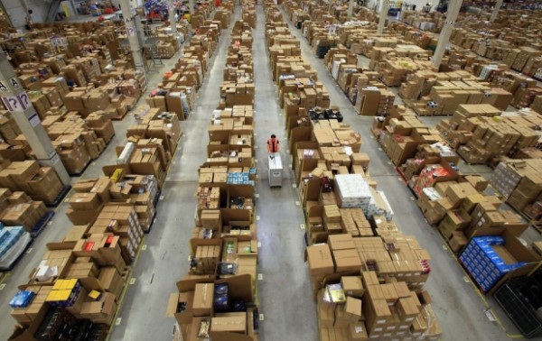 Penyimpanan dan penanganan paket di warehouse